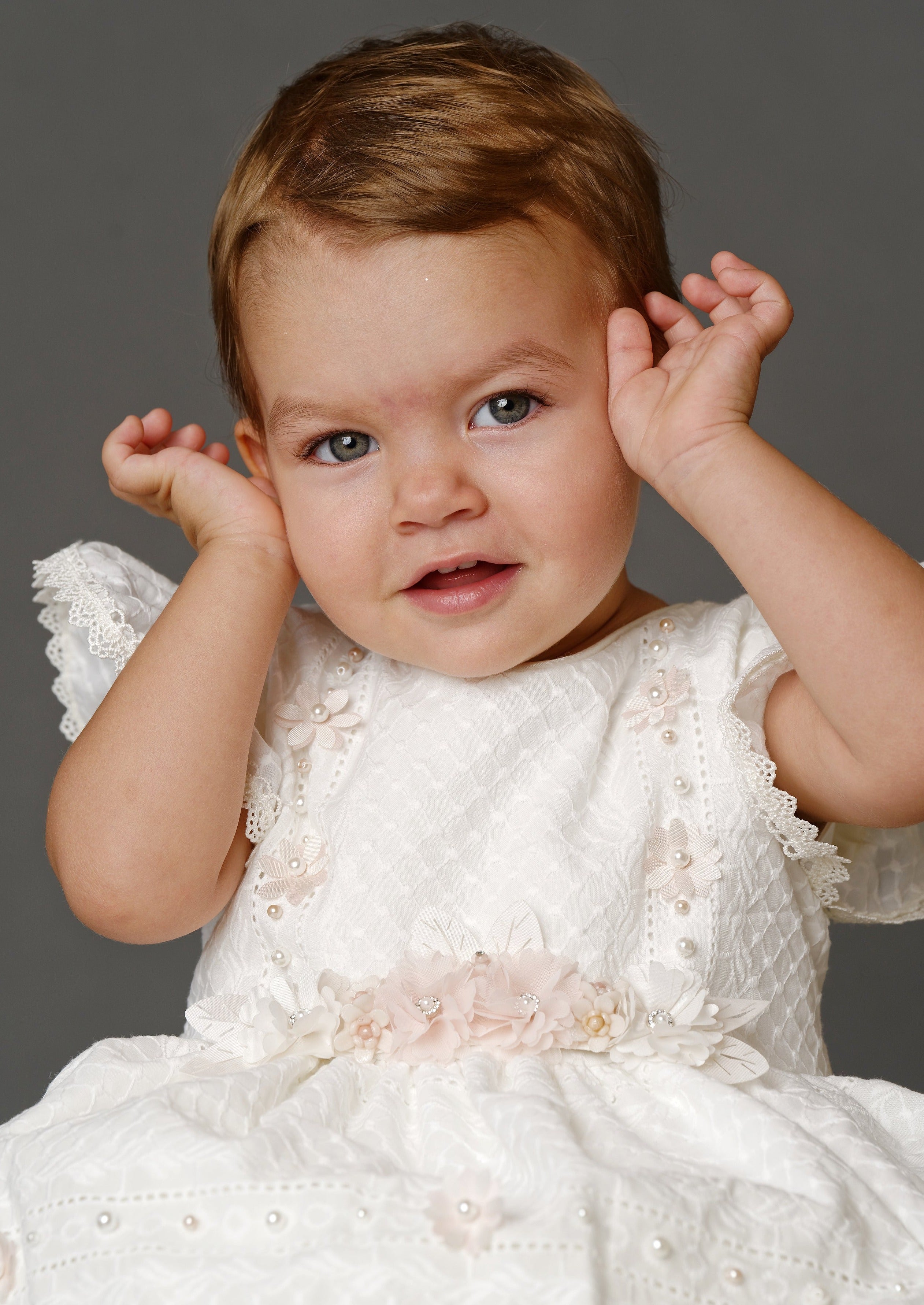 heirloom Christening gown for girls G040