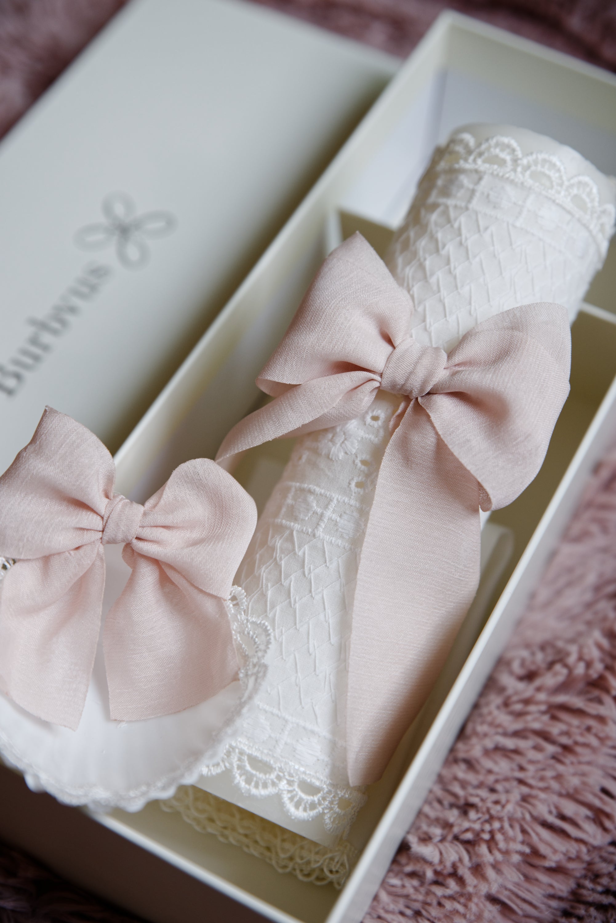 Candle set handmade, available in ivory