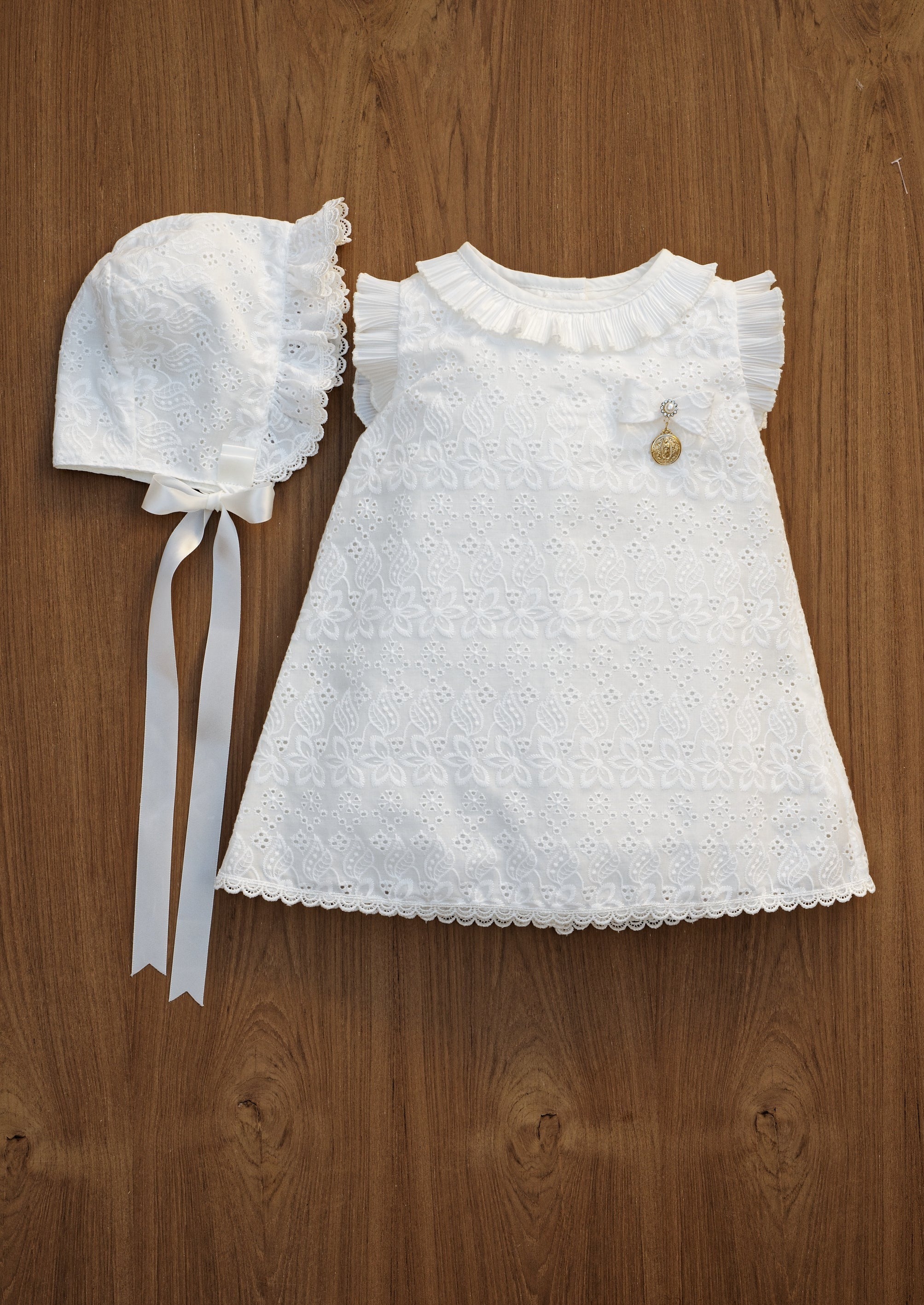 Baby girl vintage dress Burbvus christening gowns G038