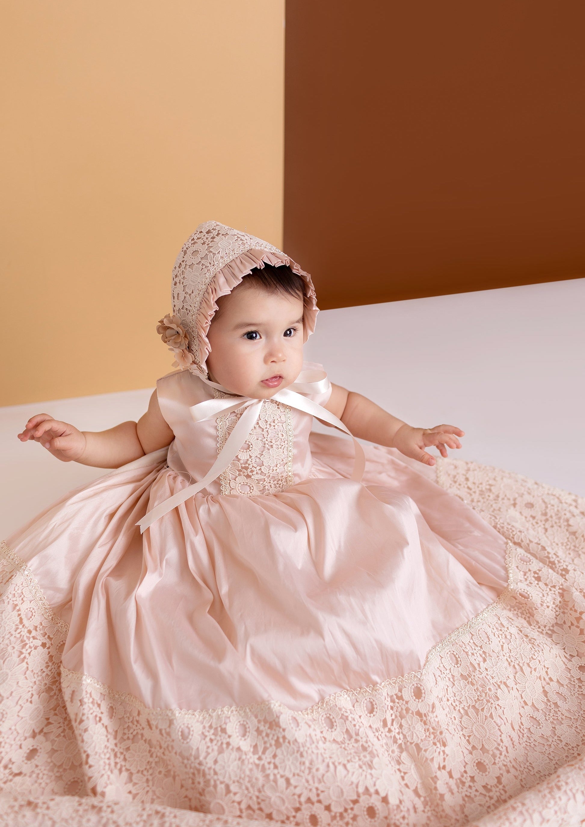 Lace dress burbvus g015