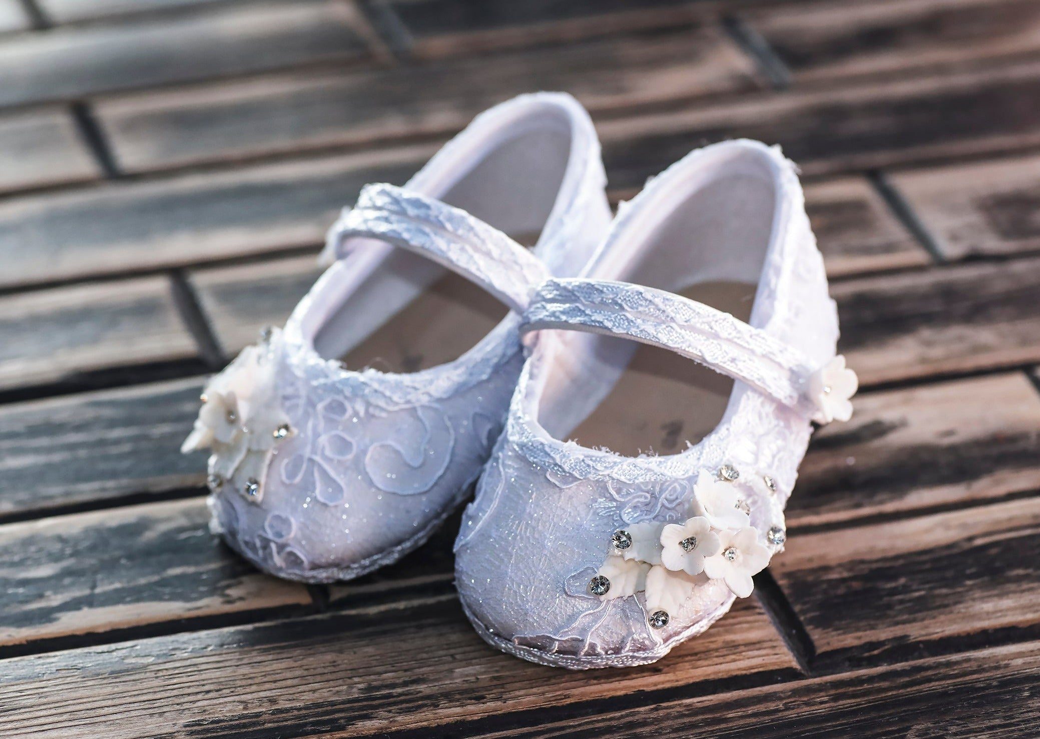 G025 BABY GIRL SHOES Burbvus