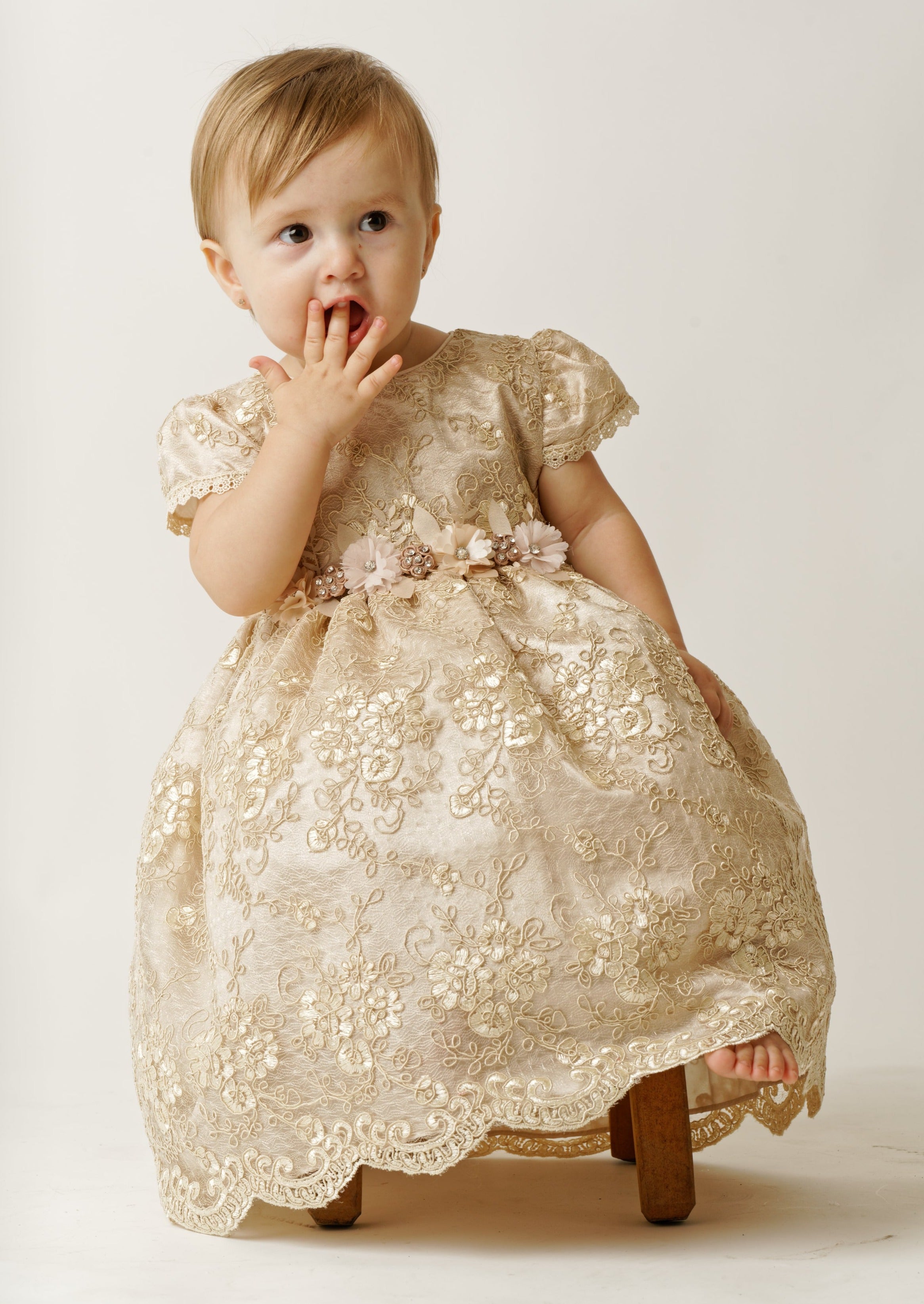 Burbvus Short Baptism Dress G032