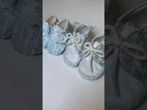Load video: B037 Baby Shoes