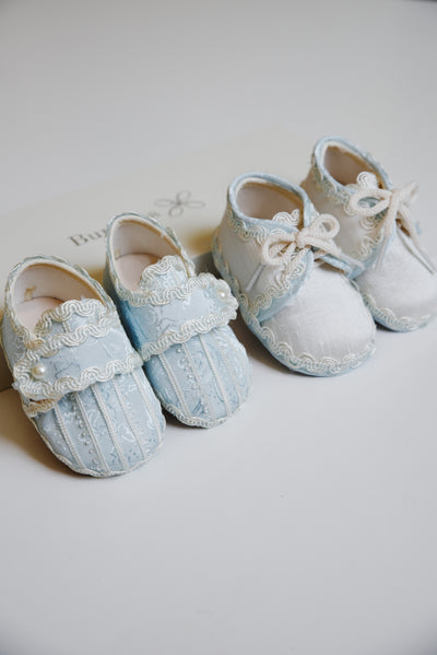 Elegant baptism shoes for boys. Cute little shoes for baby boys, very comfortable.