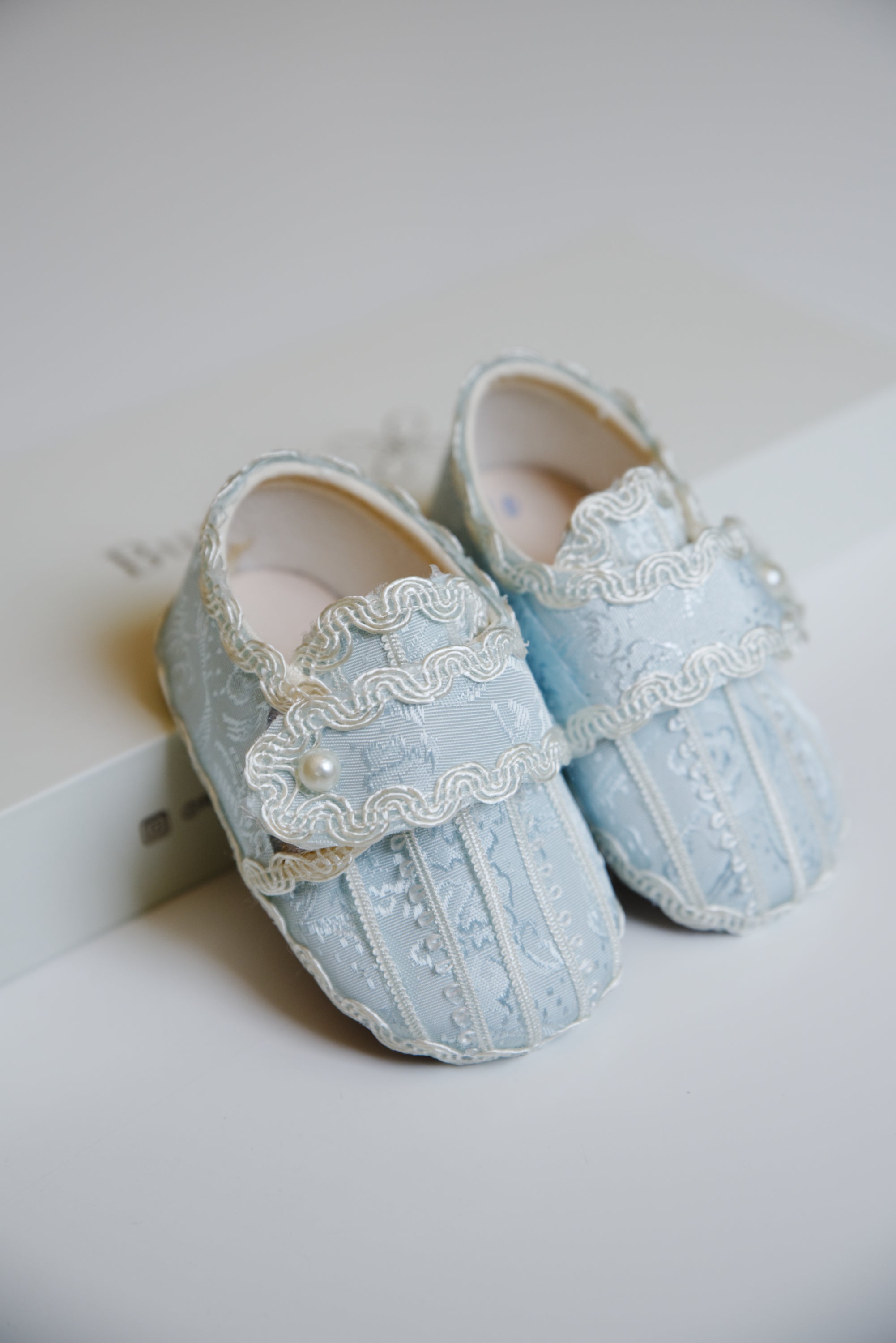 Beautiful baptism shoes for boys, available in blue and off white