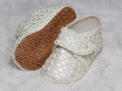B024 Baby Shoes