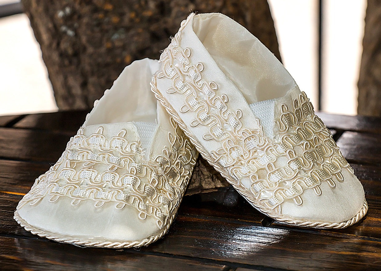 Shoes B003 Matching the gown